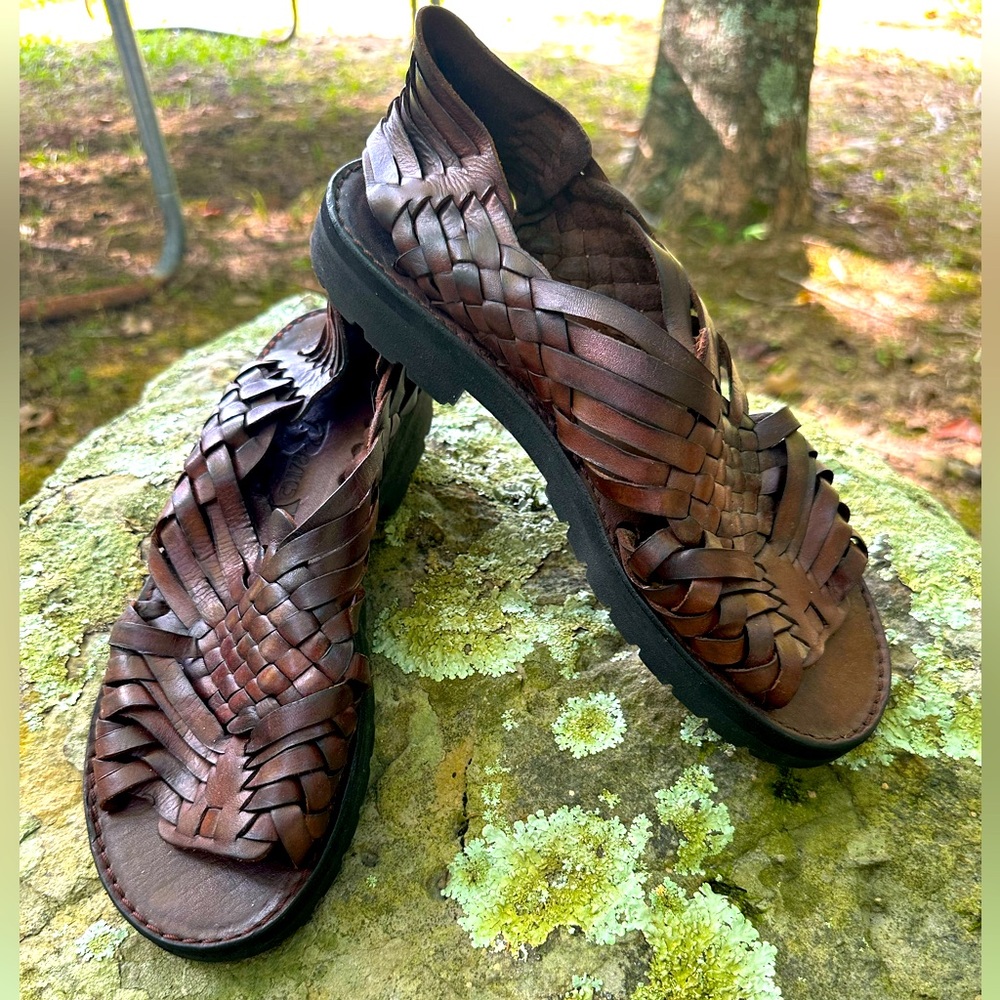 NWOB Brand X Woven Leather Leather Sandals Size 9